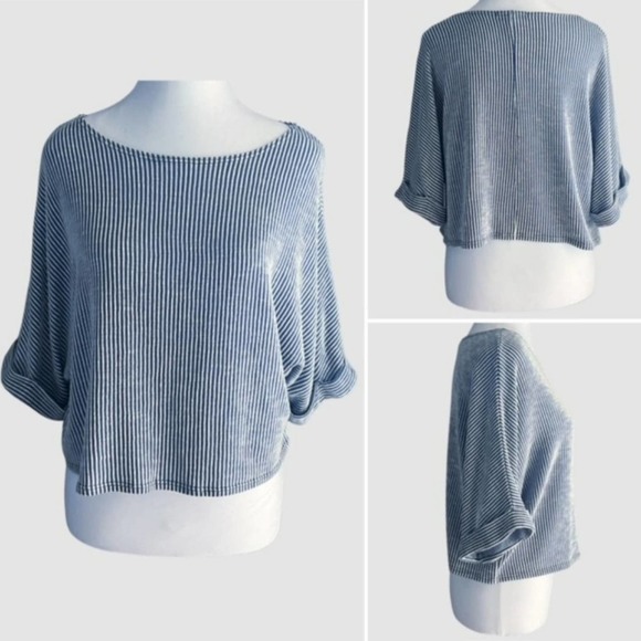 Caution to the Wind Striped Cropped Short Sleeve Top Blue/White, Size Medium - Picture 1 of 4